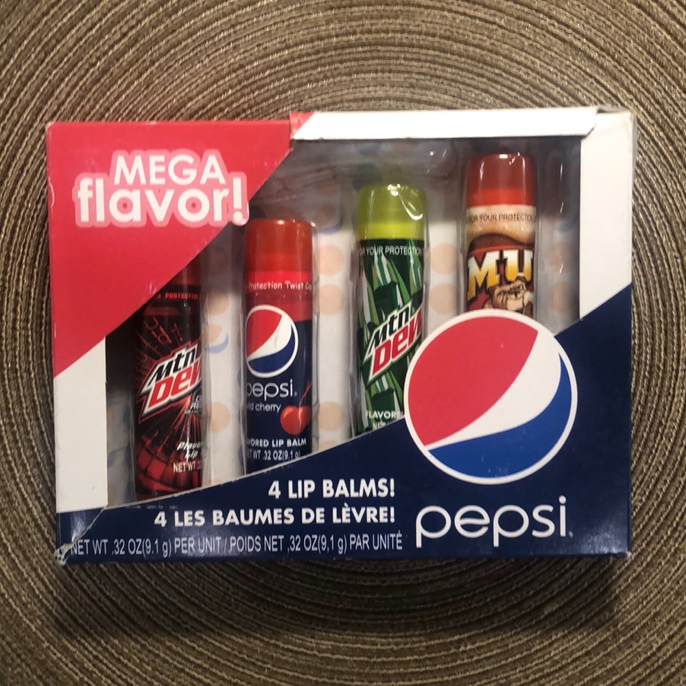 Pepsi Mega Lip Balm Set